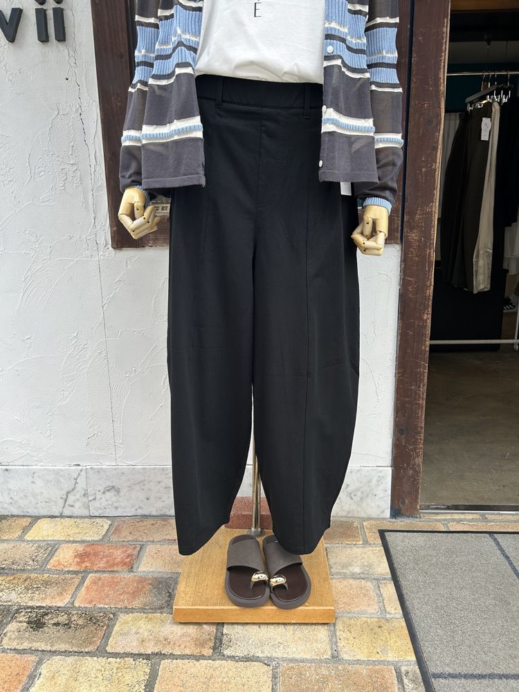 接触冷感ジャージーコクーントラウザー カーキ