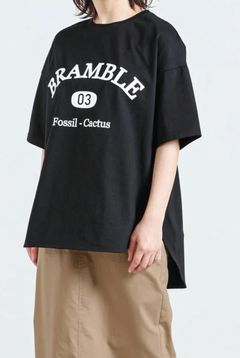 ロゴプリントTシャツ ブラック