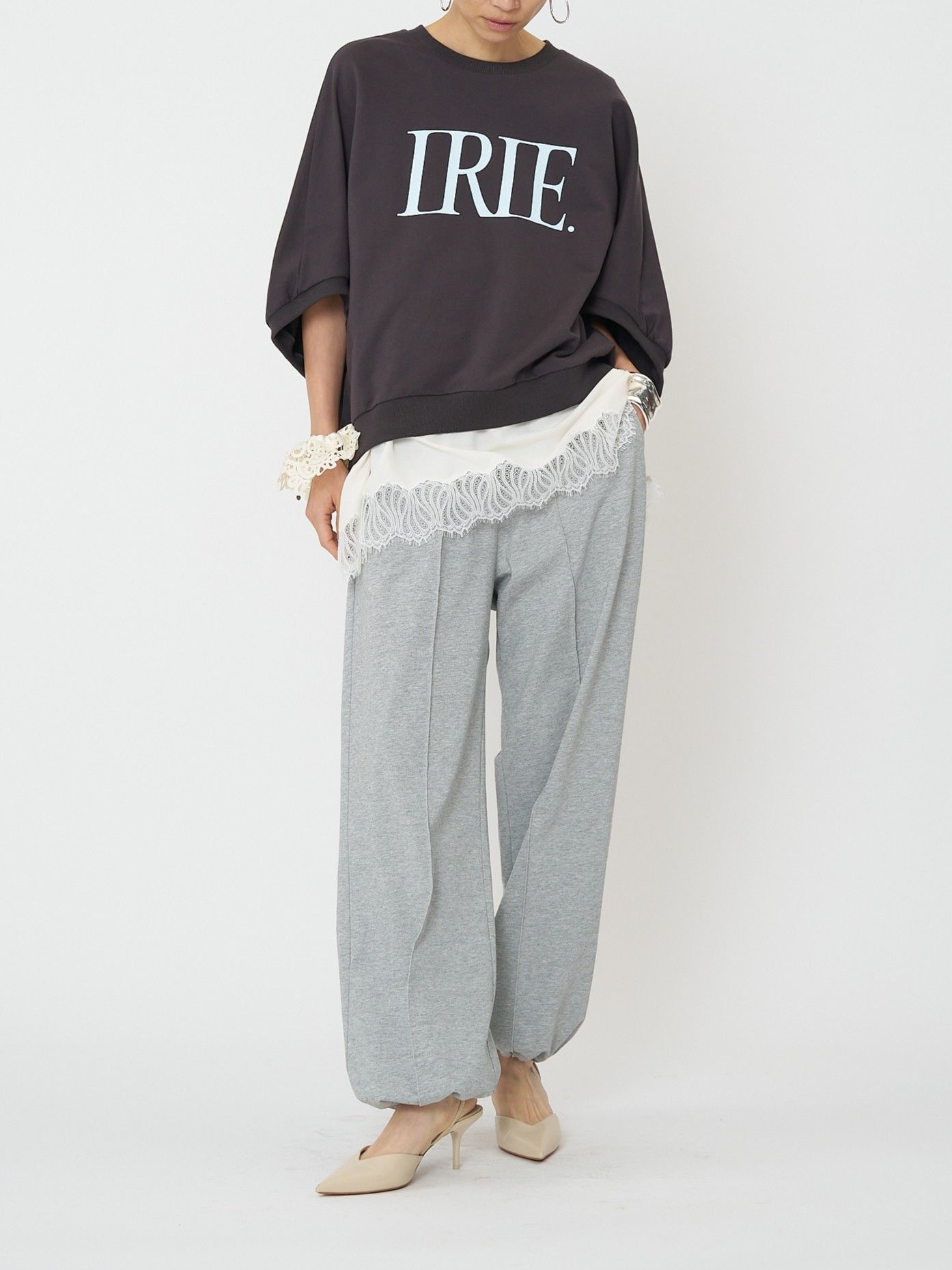 [8461-105KK] ”IRIE”プリントドルマンPO ライトグレー