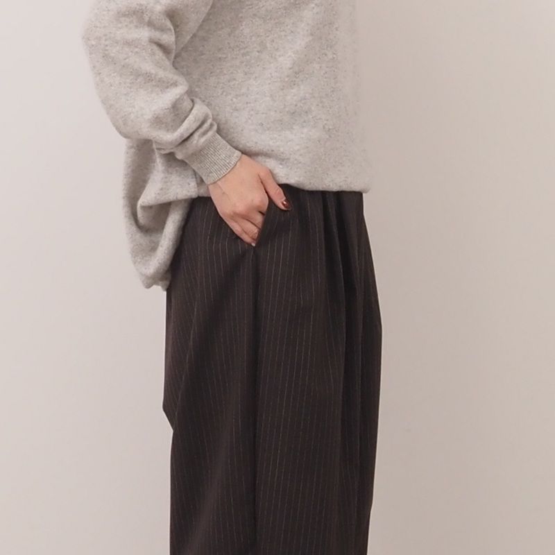 トロストライプ タックワイドパンツ ブラウン