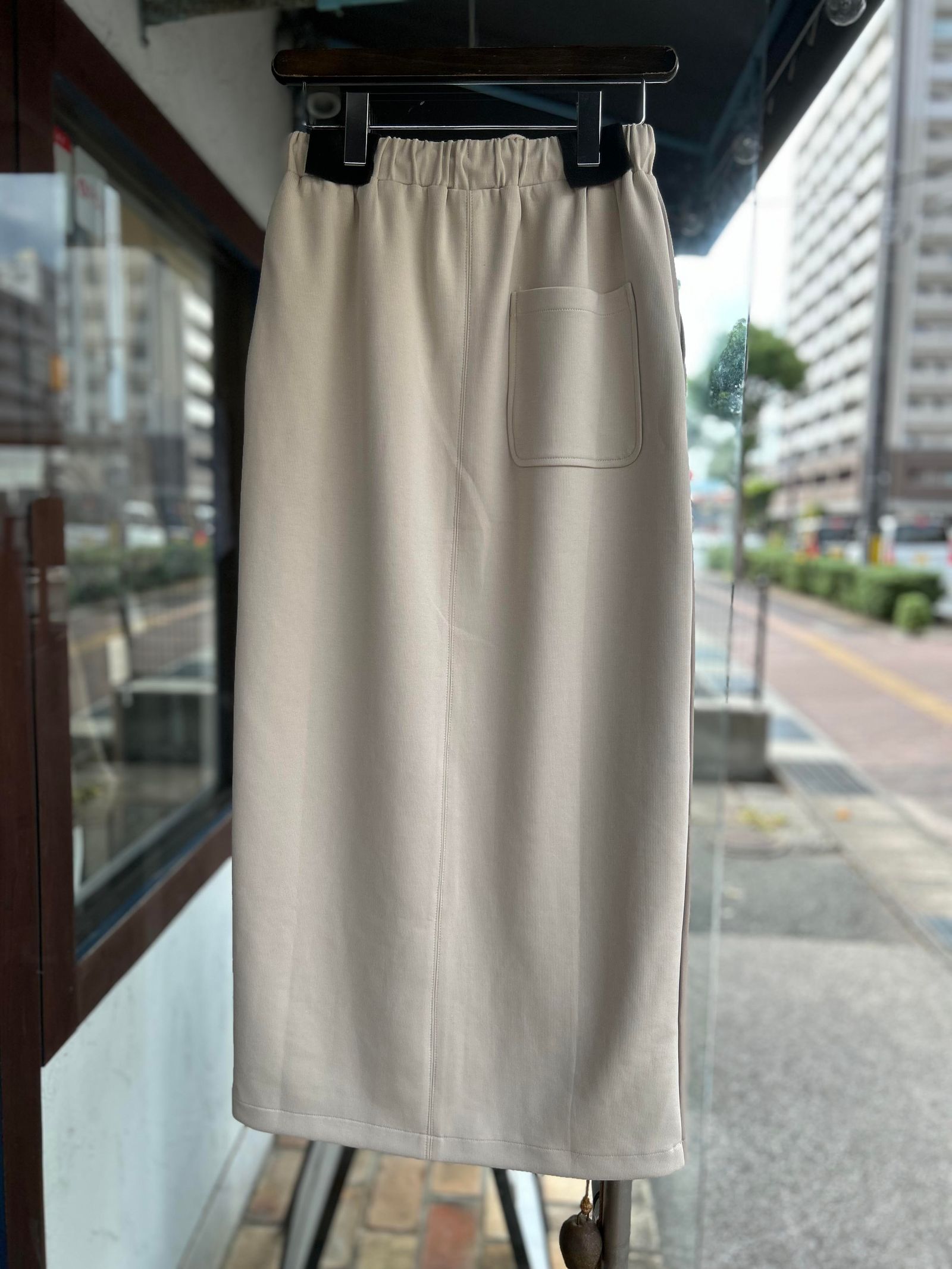 フェイクレザースカート ベージュ