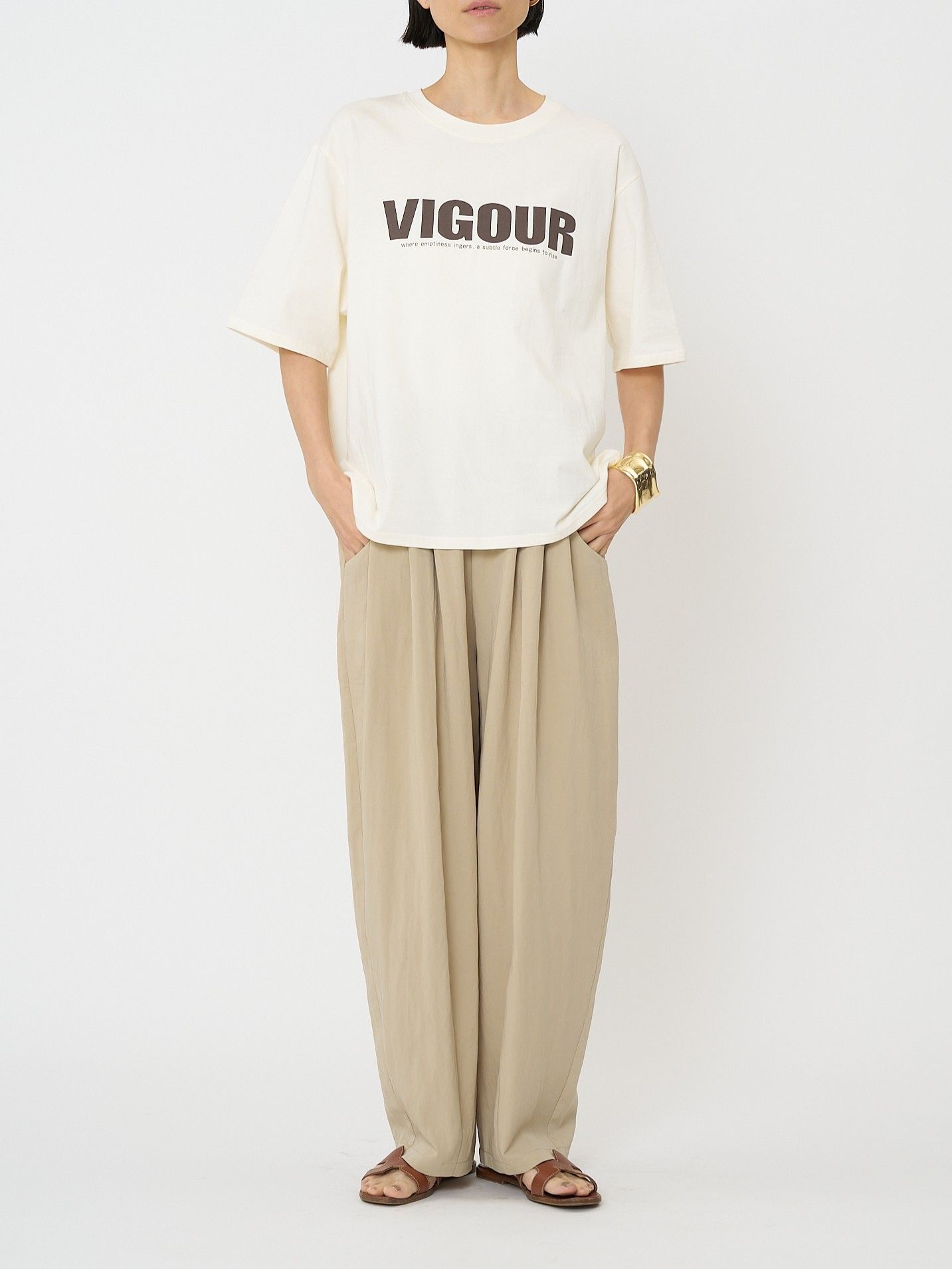 [8461-102KK] ”VIGOUR”プリントTee ブラウン