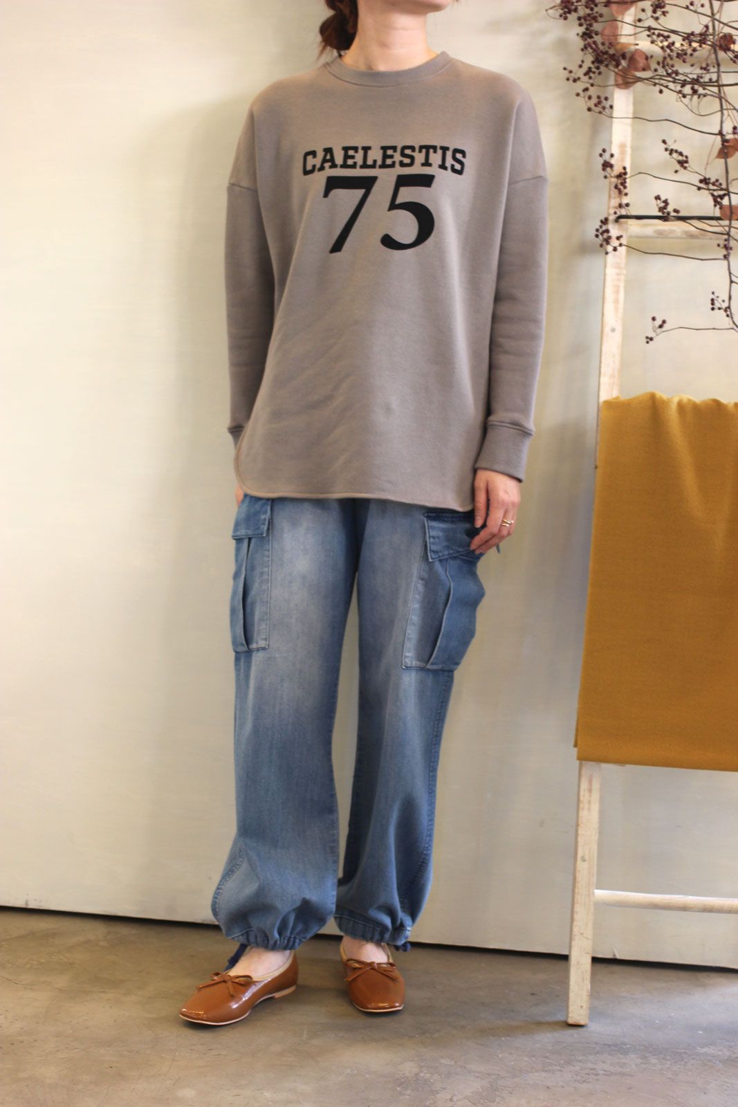 裏起毛 ナンバリングスウェット グレージュ