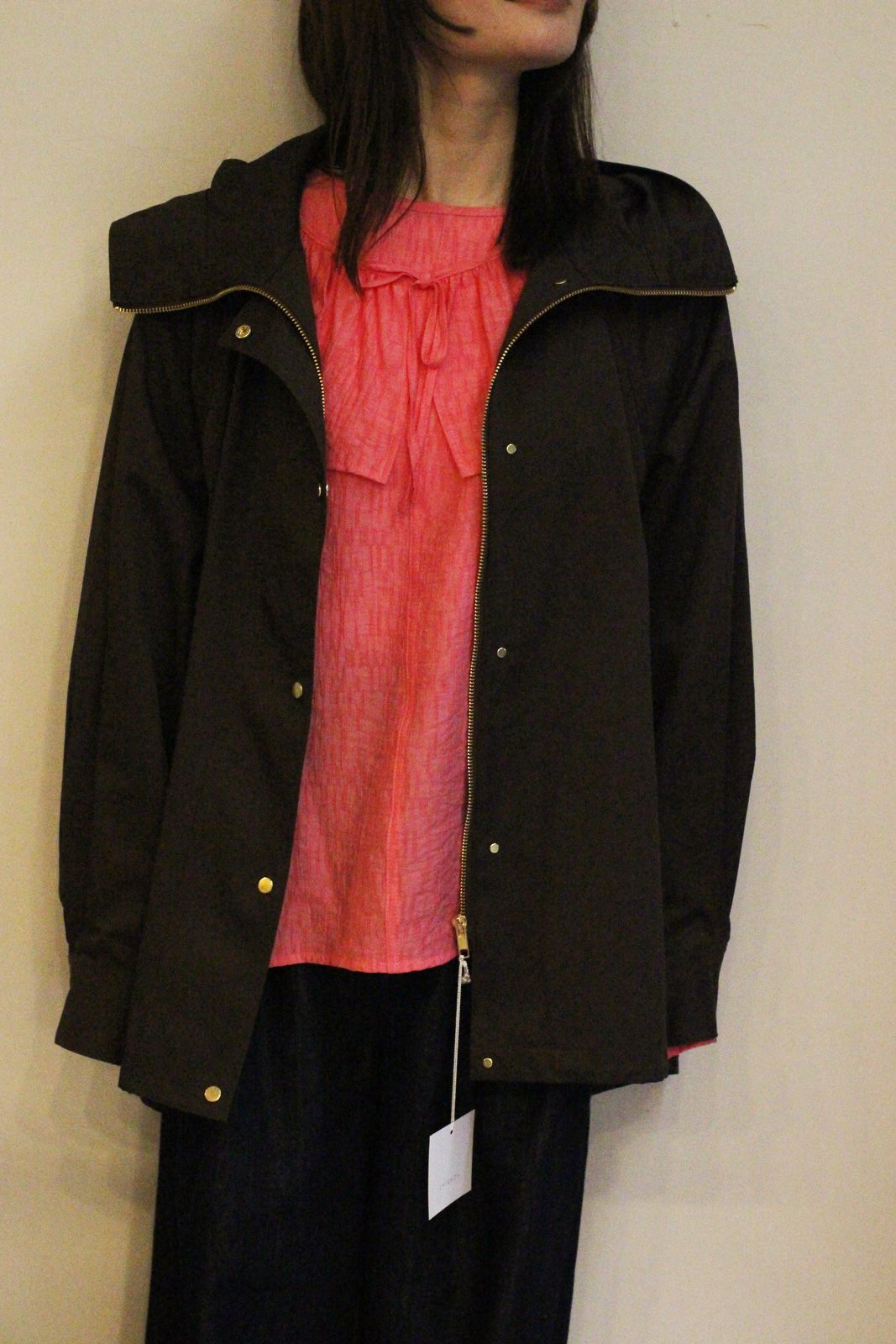 [7556-426KK] スタンドフーディーアウター ブラウン