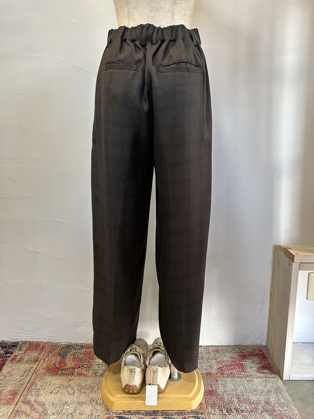 ウールライクストレートパンツ カーキ