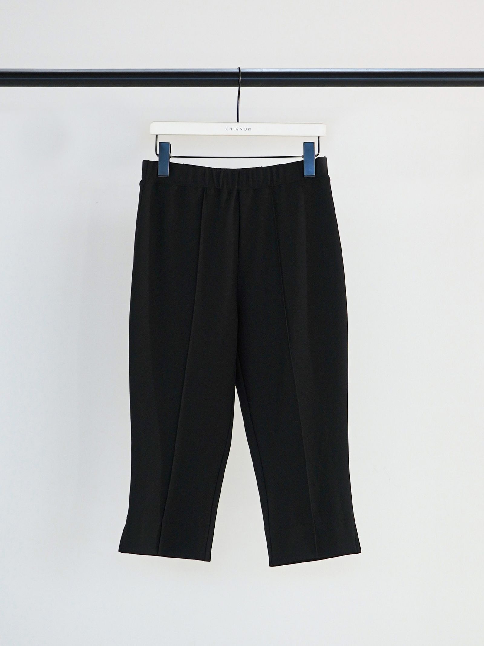 [3261-012KK] ストレッチカプリスリットPT ブラック