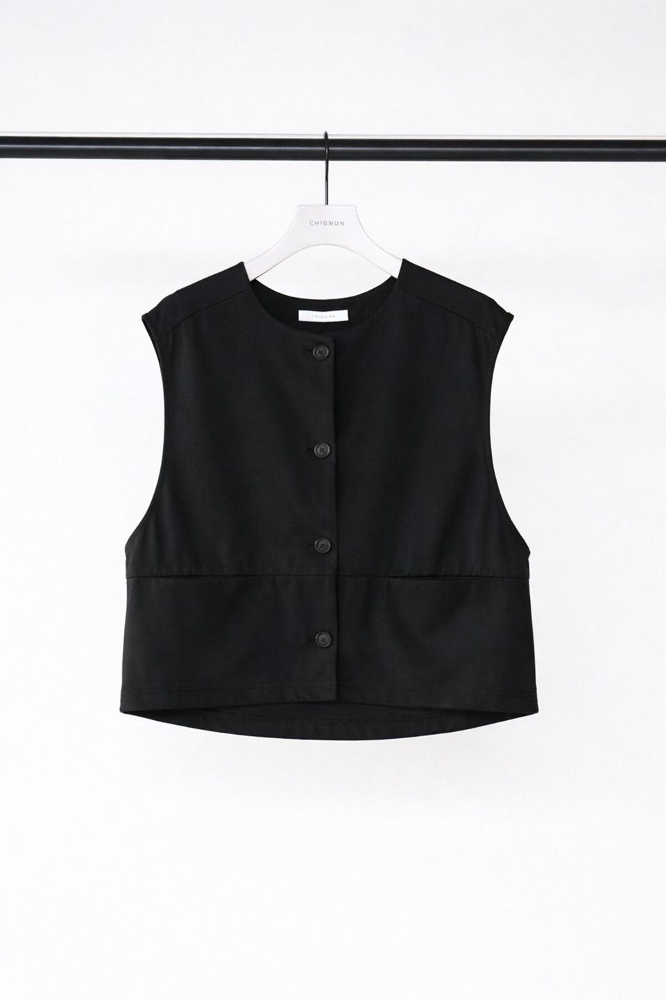 [8863-704GL] ポンチショートジレ ブラック