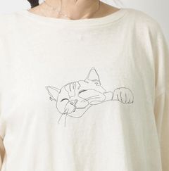 ムラ糸おやすみねこプリントT ミルク