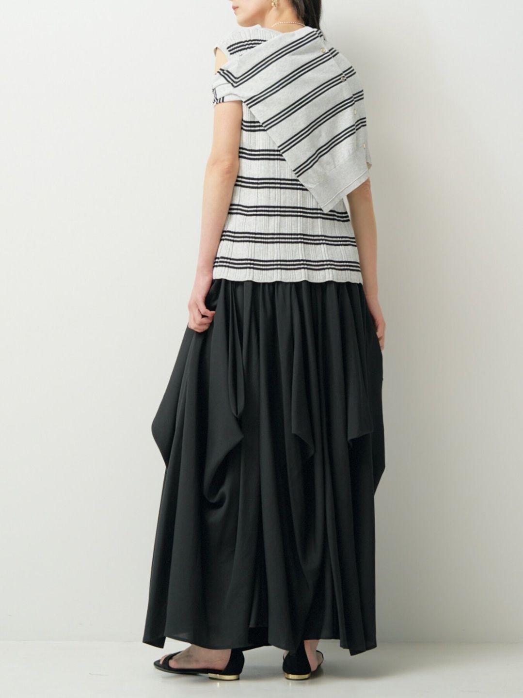 [2263-638NH] ドレーピングフォルムSK ブラック