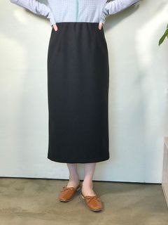ウールライクミディアム丈スカート ブラック