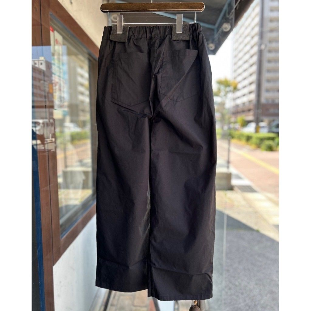 タイプライターエアフロータックパンツ ブラック