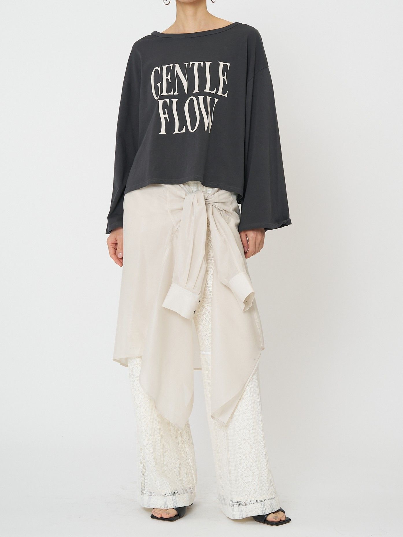 [8461-103KK] ”FLOW”ウェイブロゴTee  ホワイト