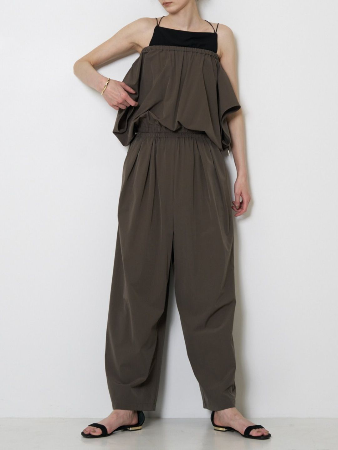 [8263-717KK] マルチWAYドロップコードキャミ オフホワイト