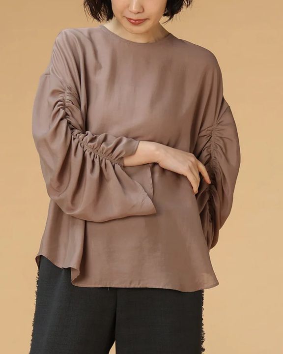 エアードレープ シフォンシャーリングスリーブブラウス モカ