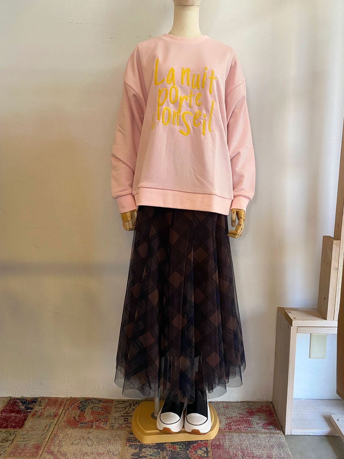 TC裏毛刺繍入りプルオーバー ピンク