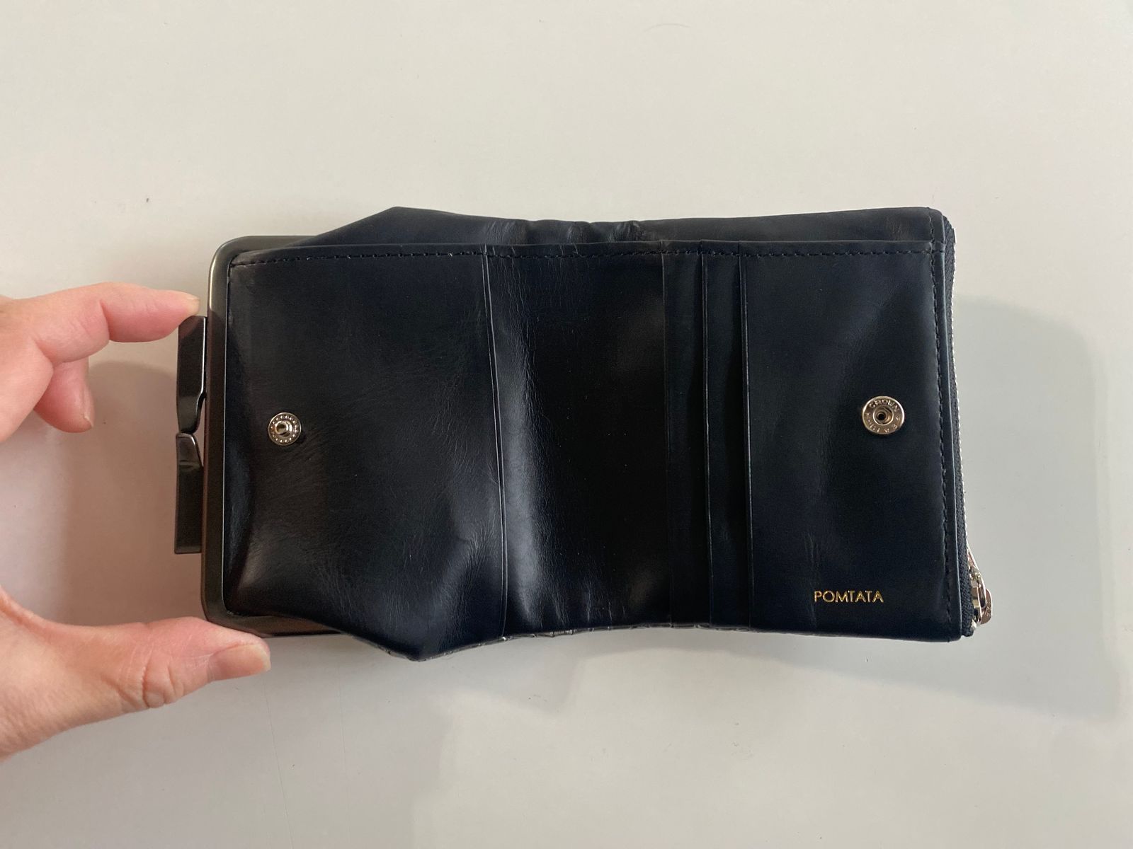 CORO LZIP FRAME PURSE SHORT シルバー