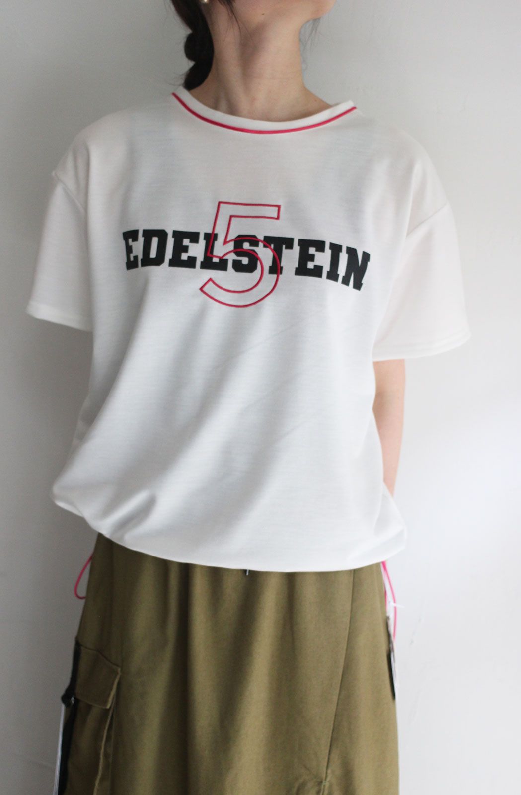 ネオンカラーナンバリングTシャツ ホワイトxピンク