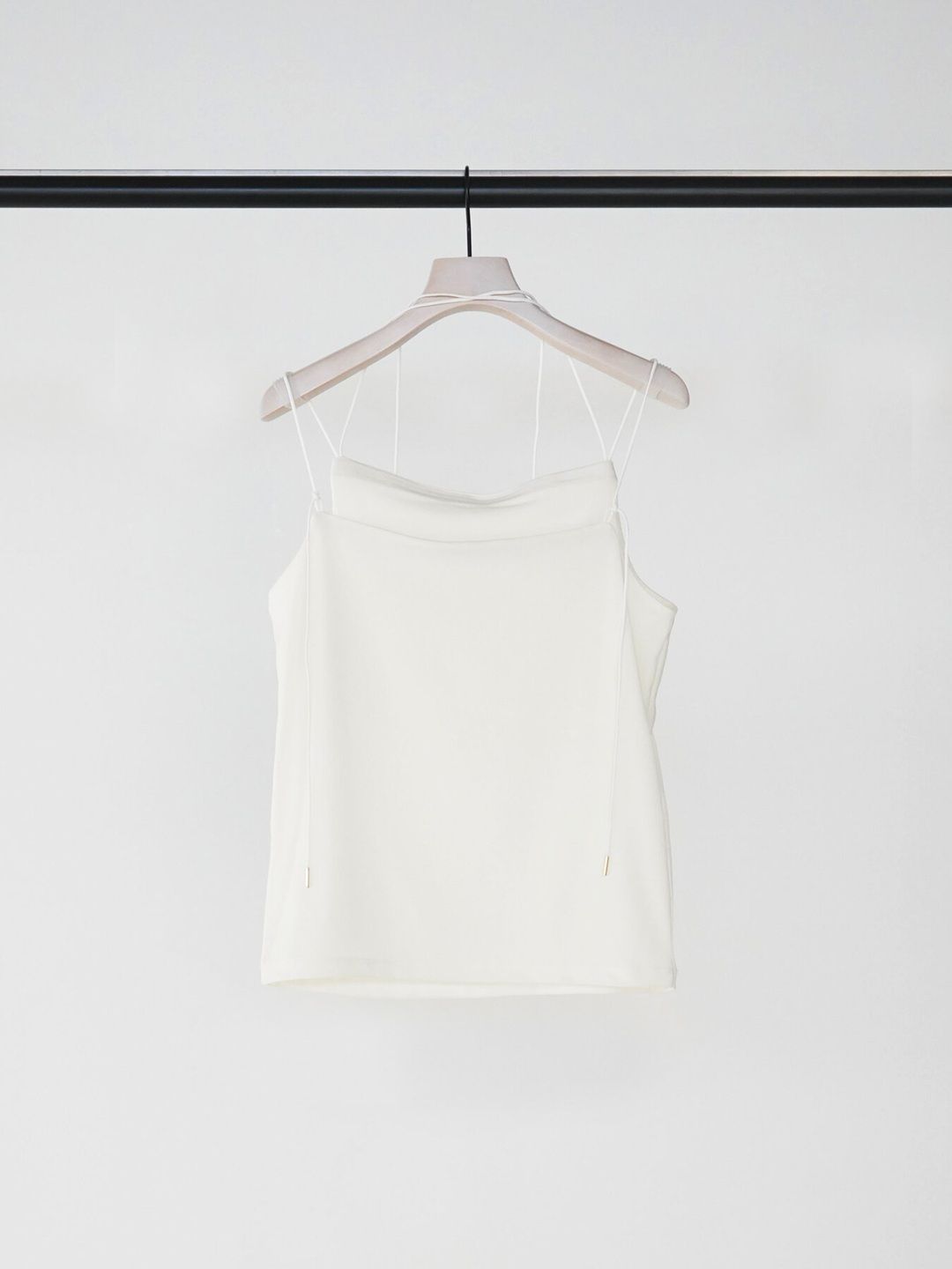 [8263-717KK] マルチWAYドロップコードキャミ オフホワイト