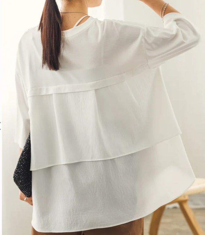 バックフリルTシャツ オフホワイト