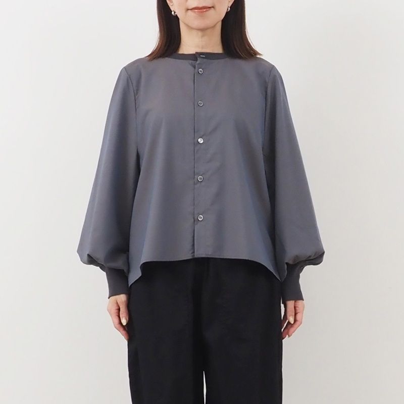 トロンとツイルフレアシャツ ベージュ