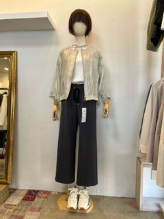 アモーレポンチセミワイドパンツ グレー