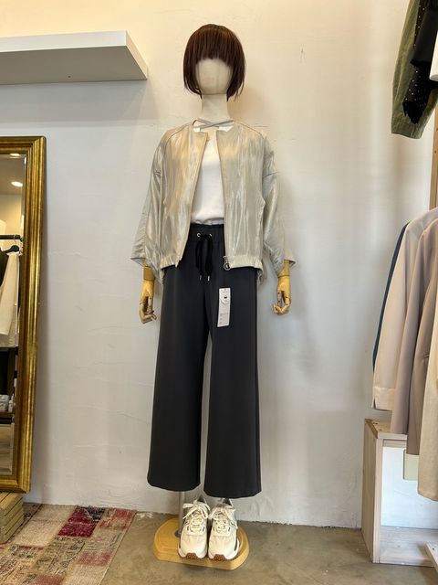 アモーレポンチセミワイドパンツ グレー