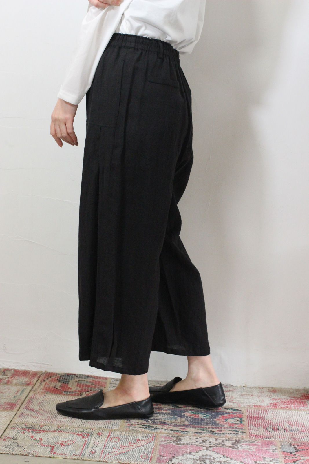 クロップドリネンパンツ ブラック