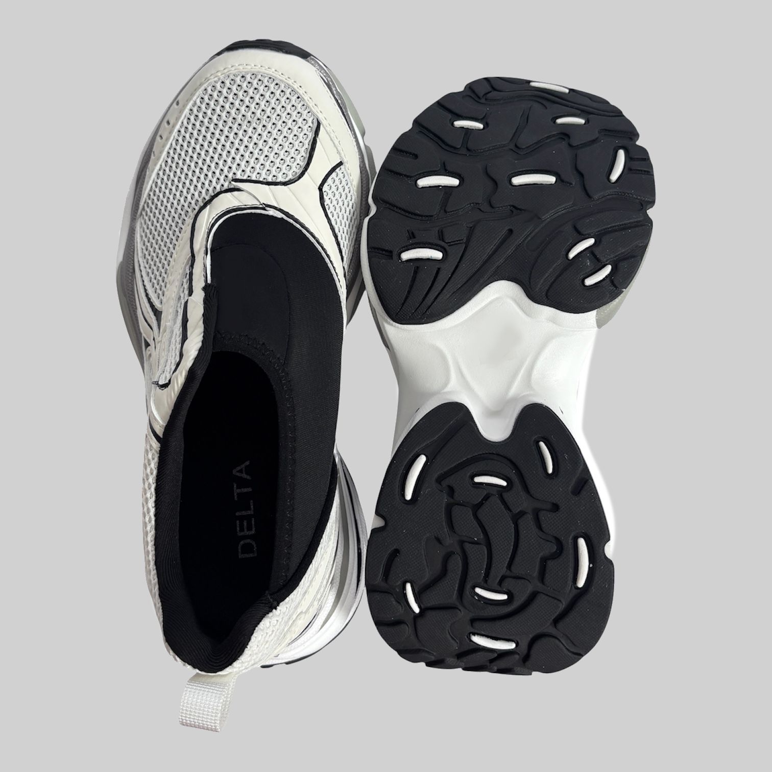 Mesh Slip-On Sneakers ブラック