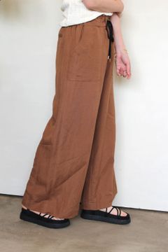 バイオワッシャーパッチポケットワイドパンツ ブラウン