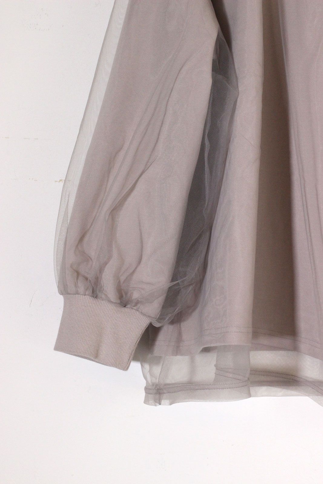 レイヤーチュールトップス ライトグレー