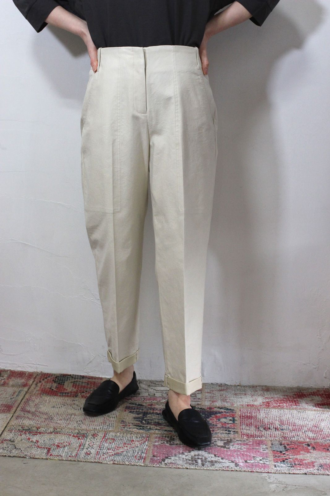 ワンウォッシュカラーデニムベーカーパンツ ベージュ