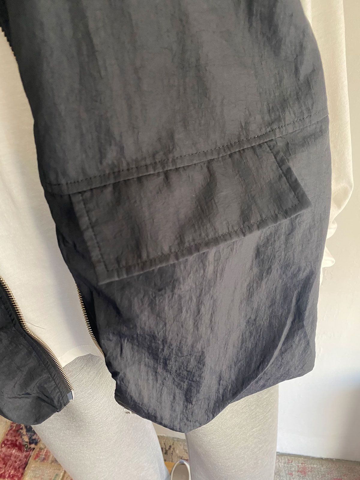 ナイロンベスト ブラック