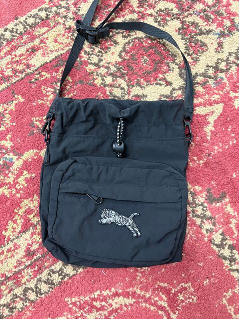 TORA トラ ミニバッグ ブラック