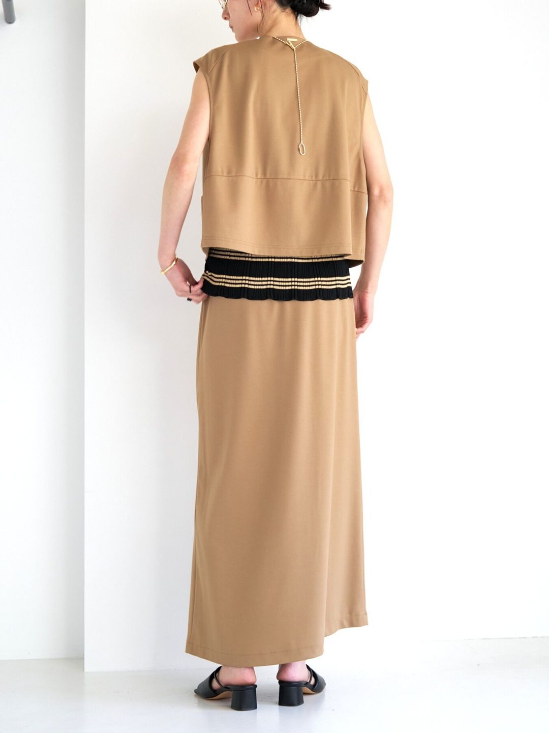 [2863-705GL] ポンチアシメ2WAYスカート ライトカーキ