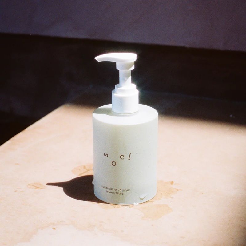 LIVING-OIL ハンドソープ PowderyWood 250mL