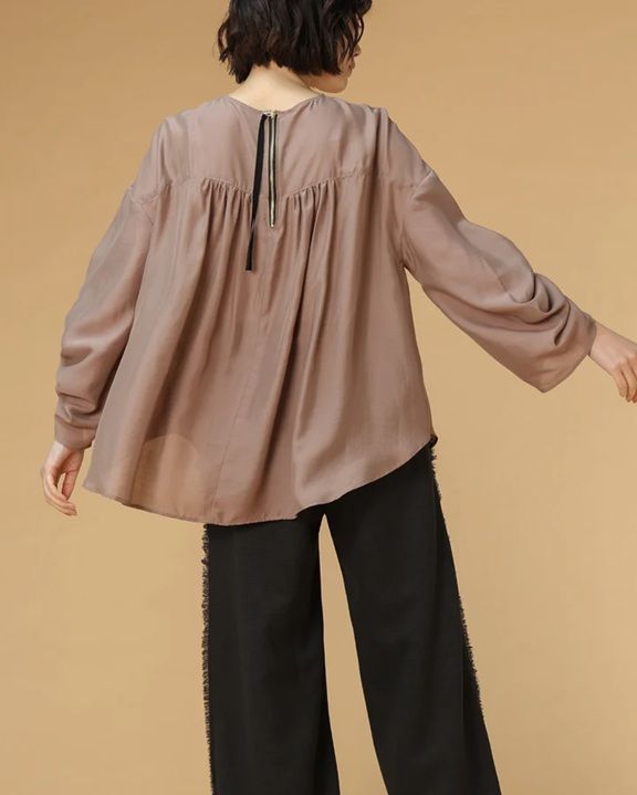 エアードレープ シフォンシャーリングスリーブブラウス モカ