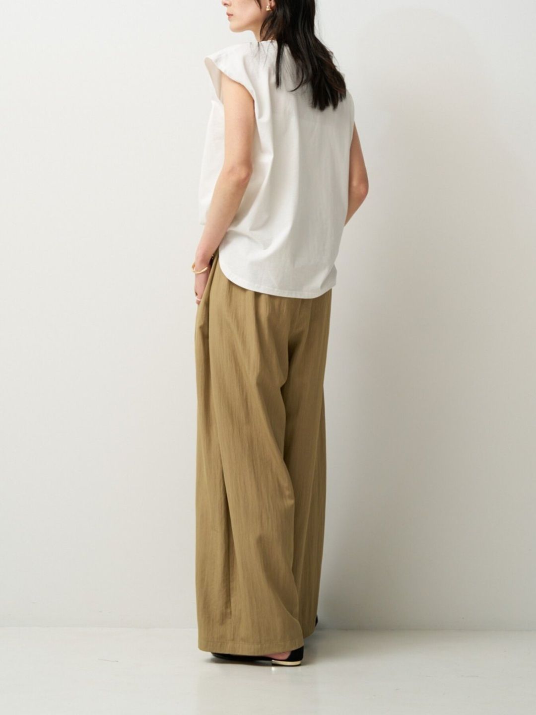 [8563-609KK] ブルームフリルTEE ベージュ