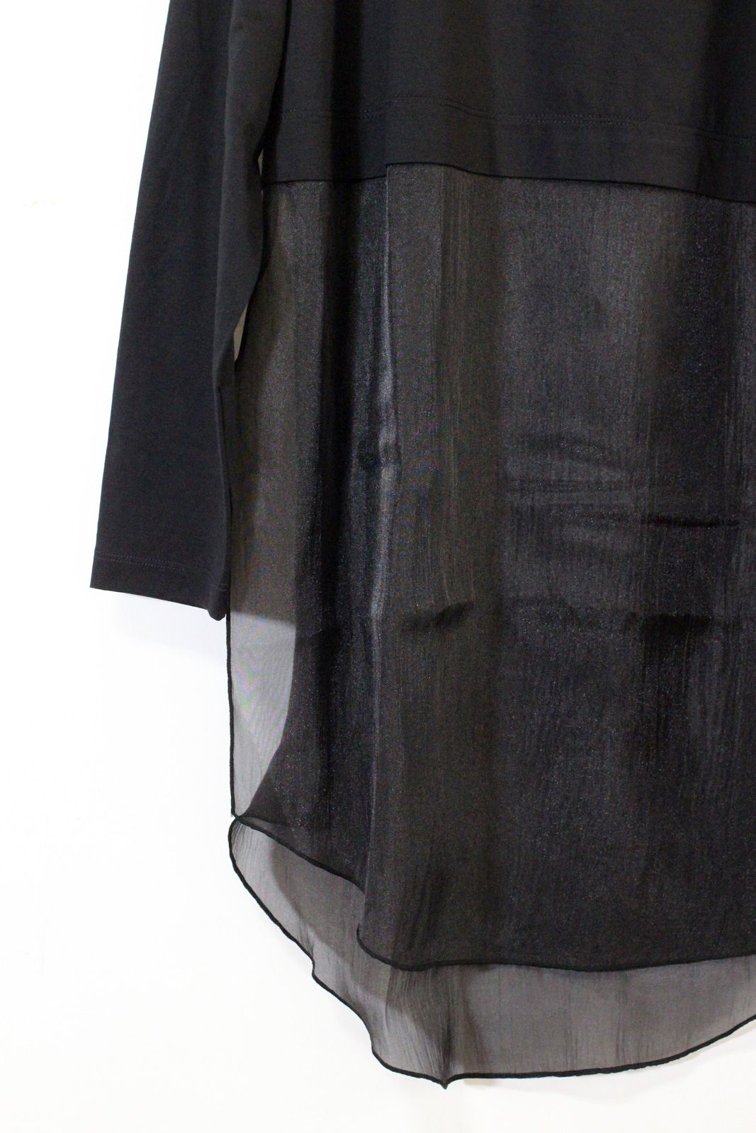 オーガンジードッキングトップス ブラック