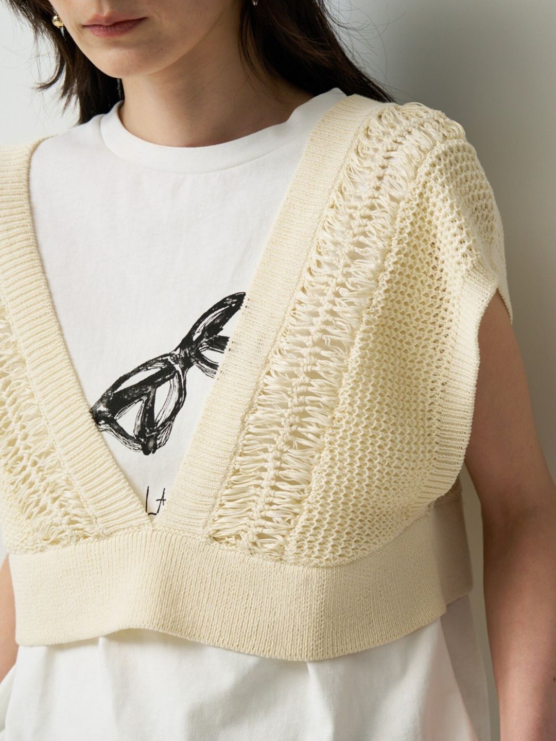 [9563-691DP] ヘアピンレースドッキングベスト アイボリー
