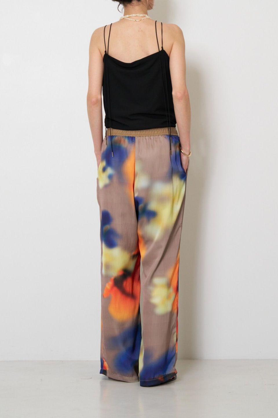 [3563-621MK] フォグフラワープリントPT モカ