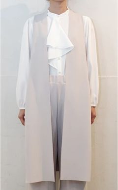 断ち切りダンボールニットロングジレ ベージュ