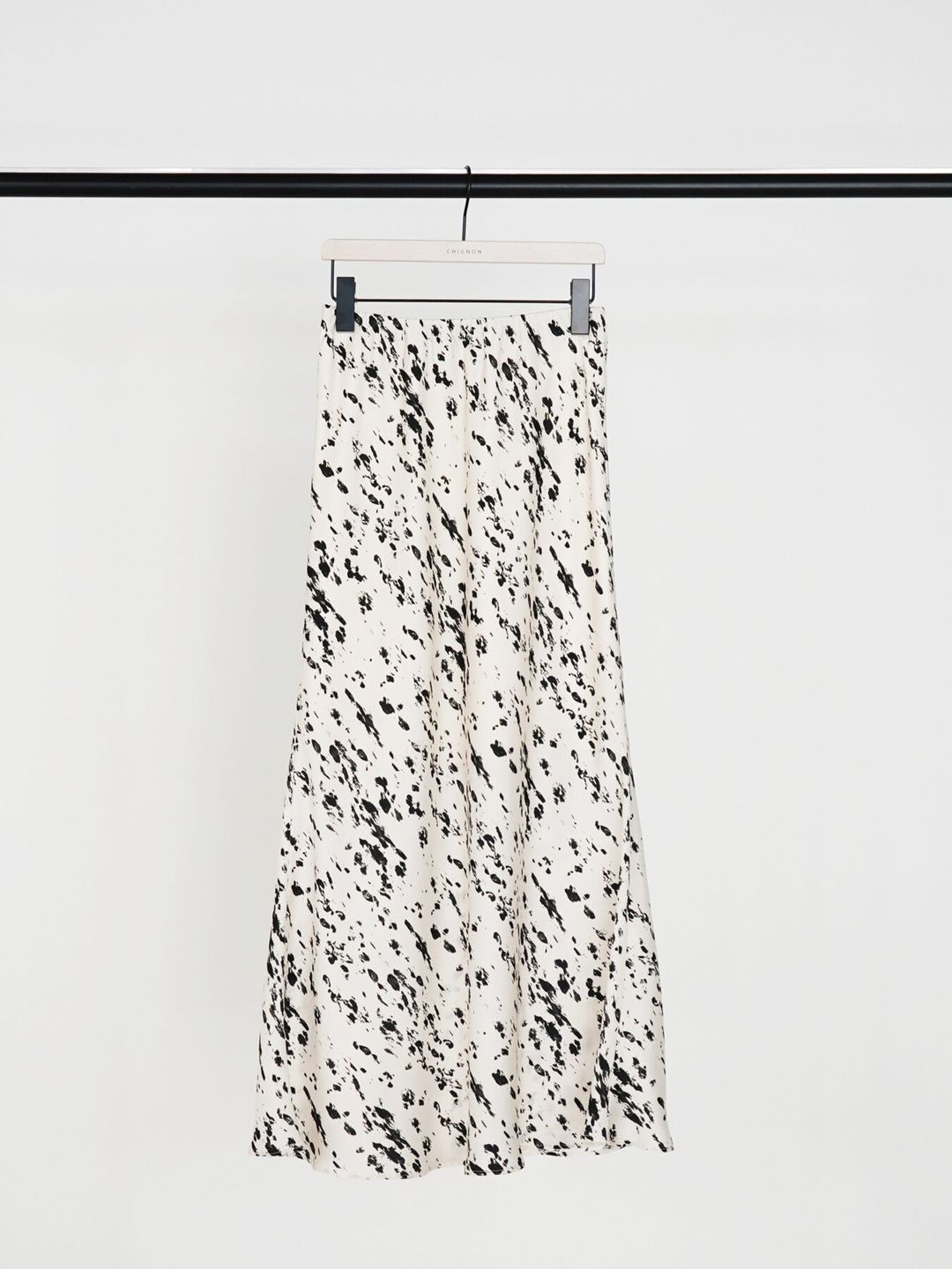 [2963-627MK] レオパードバイヤスSK ホワイト