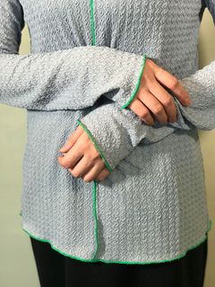 リップルハイネックプルオーバー グレー