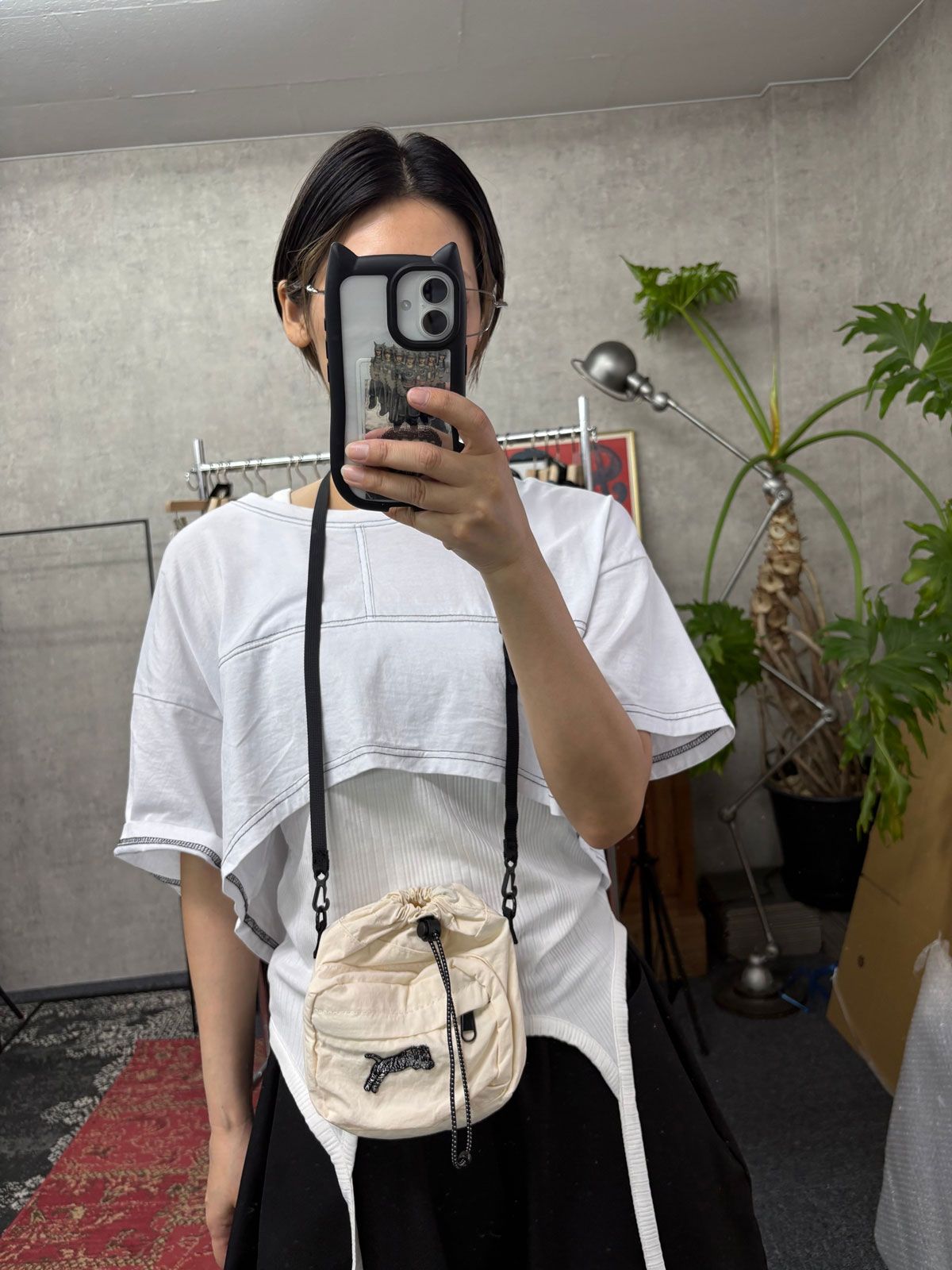 TORA トラ ミニバッグ アイボリー