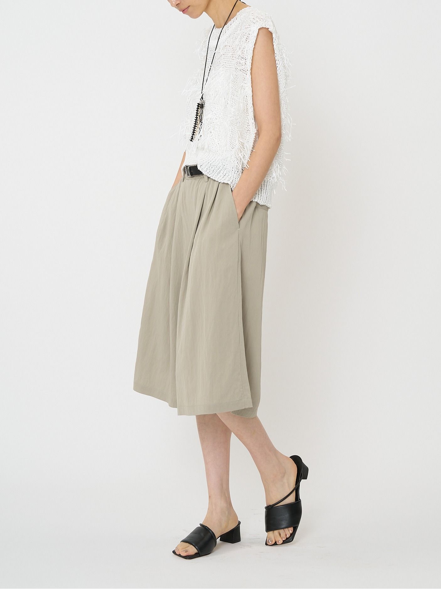 [9261-091GS] カットJQフリンジニットベスト オフホワイト