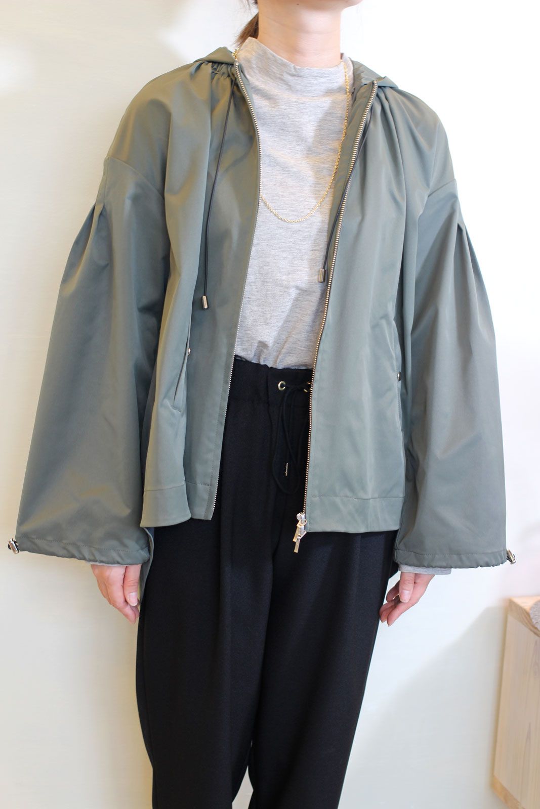 バックフレアパーカーブルゾン カーキ
