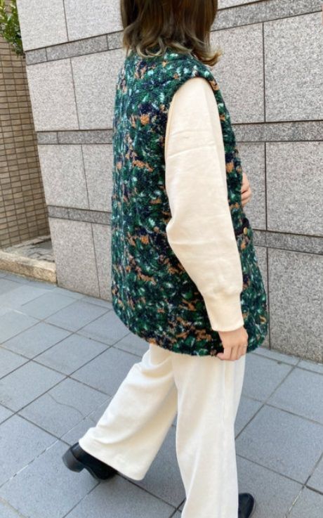 ボアxキルティングリバーシブルジレ グリーンフラワー