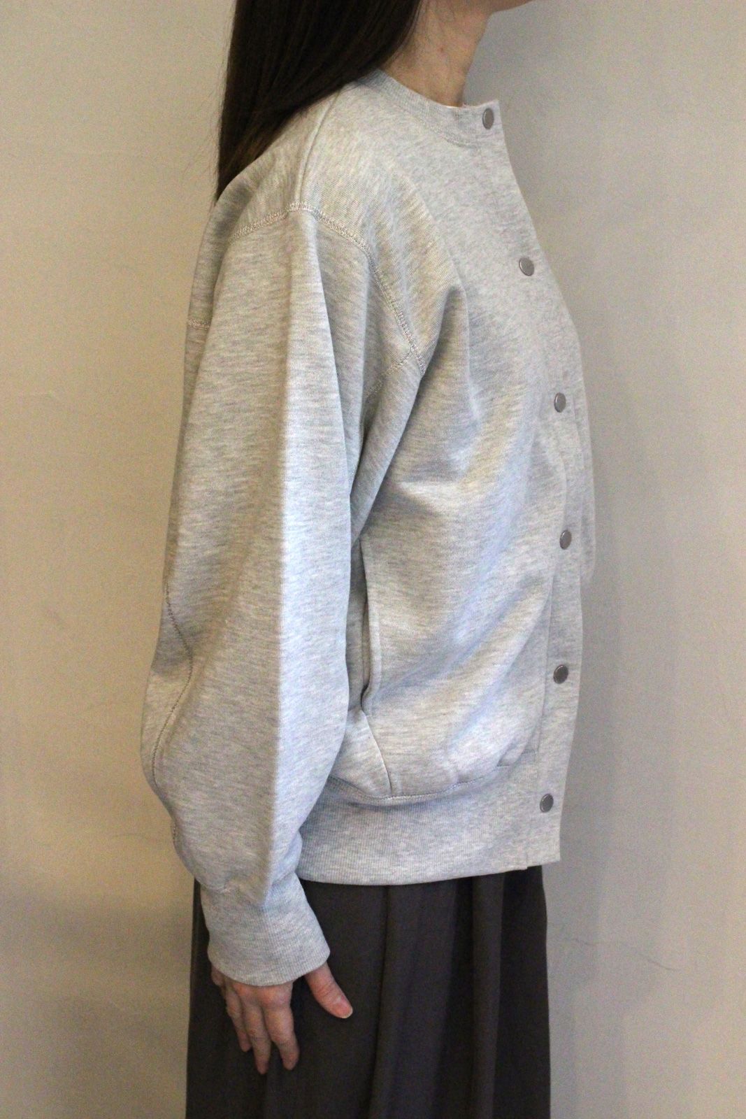 ラメステッチクルーネックカーディガン オートミール