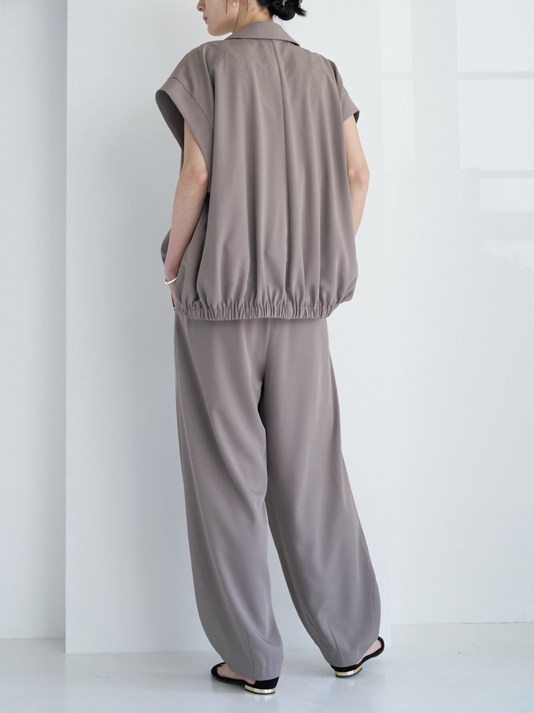 [3263-625MK] ドレープコクーンPT モカ