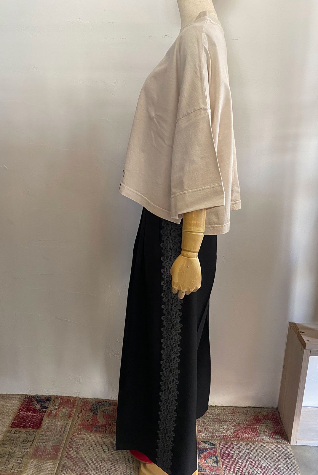 ピグメント製品染め オーバーロゴT オフベージュ